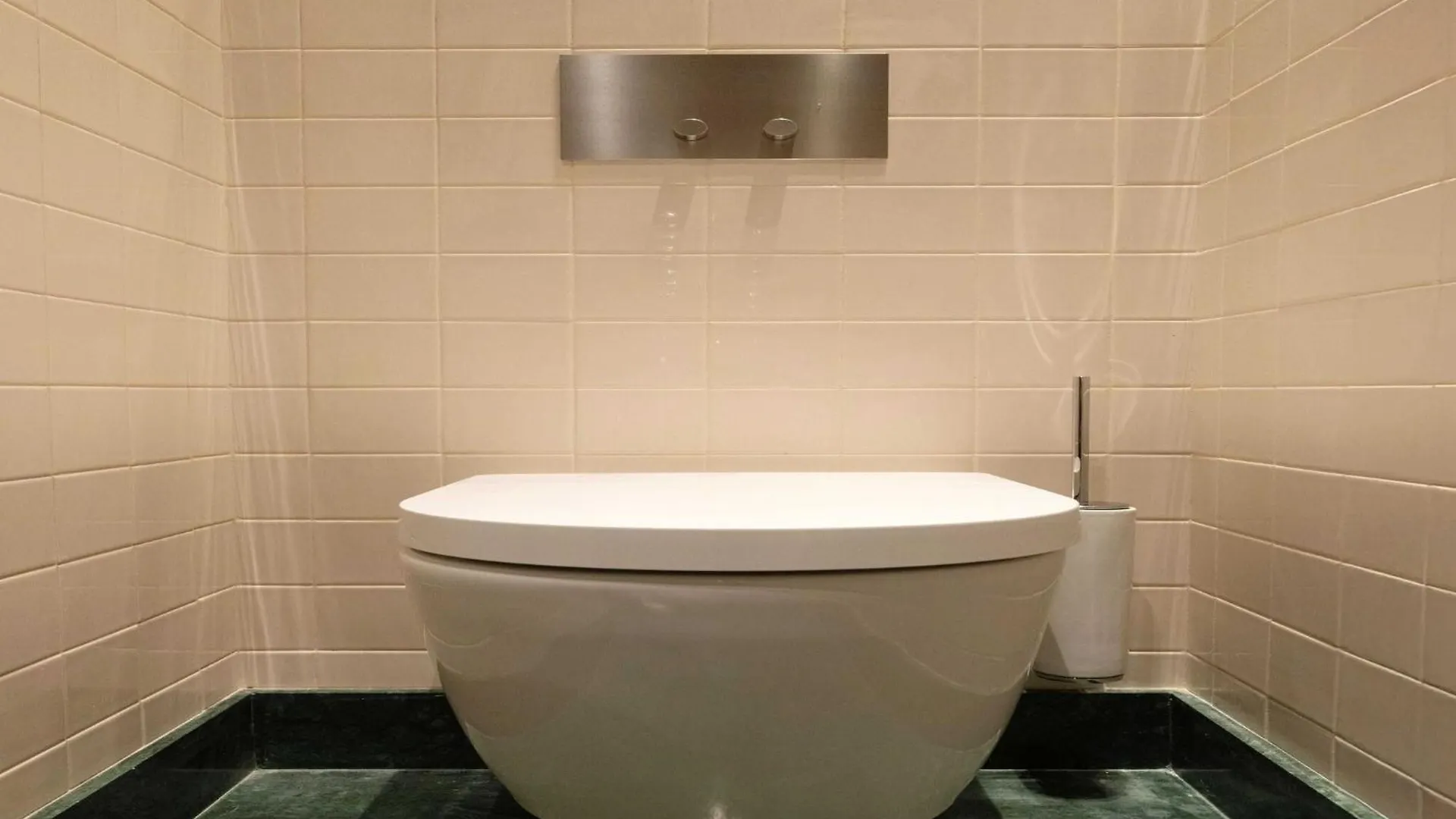 Apartment Bourgogne Hostel - Room 22- 2P - Invalides Paris France